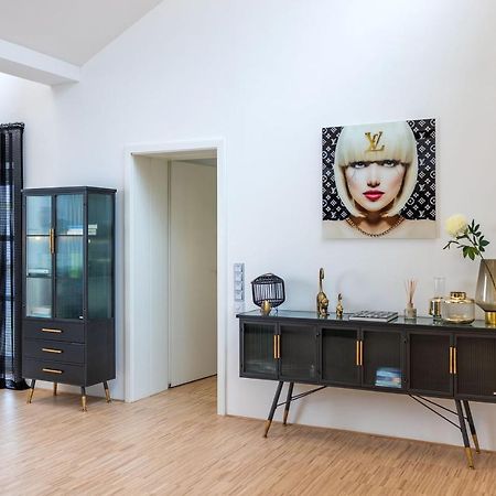 Luxus Wellness Loft - 245Qm - Designwohnen Im Zentrum Gutersloh Bagian luar foto