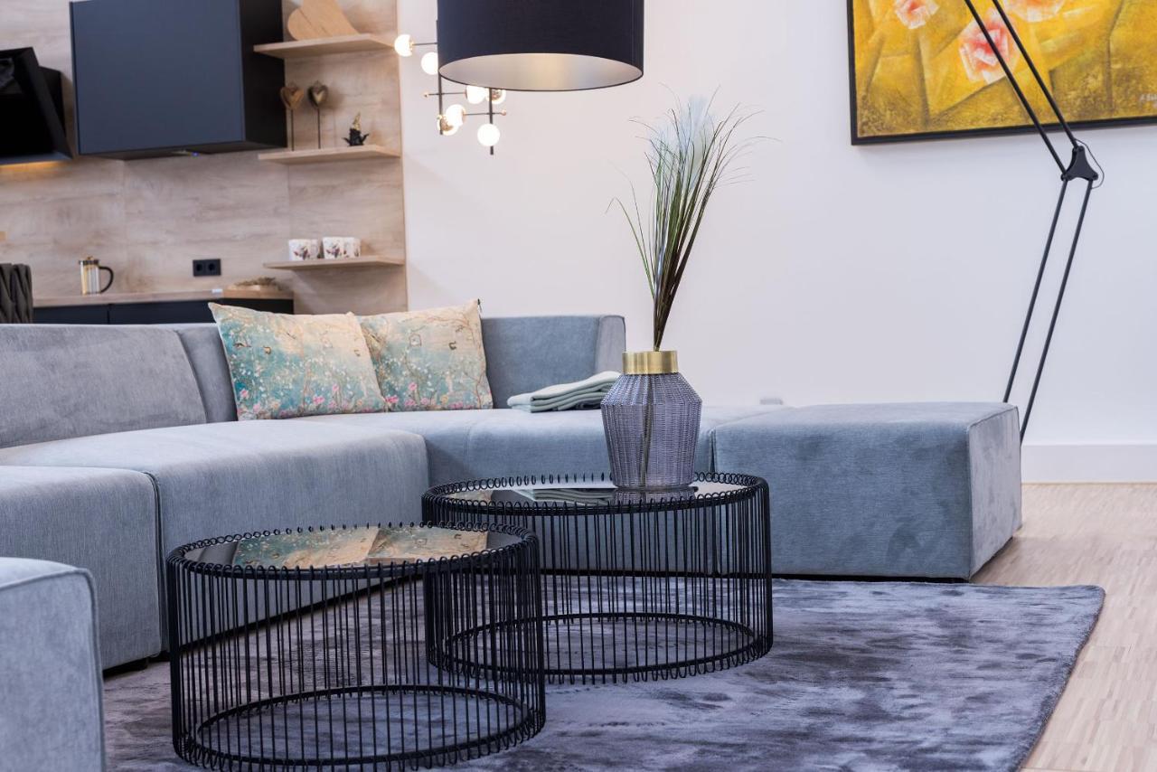 Luxus Wellness Loft - 245Qm - Designwohnen Im Zentrum Gutersloh Bagian luar foto
