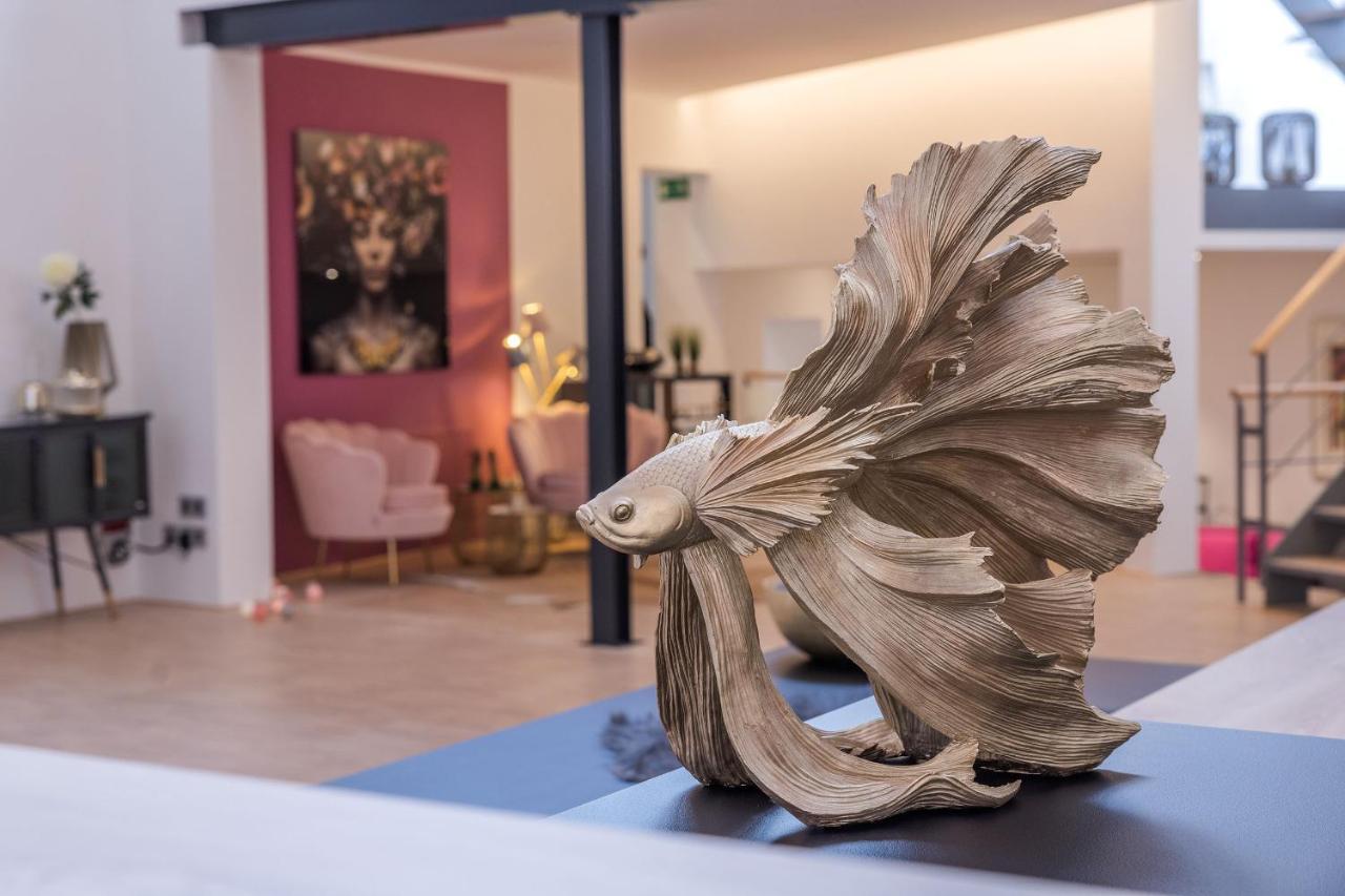 Luxus Wellness Loft - 245Qm - Designwohnen Im Zentrum Gutersloh Bagian luar foto