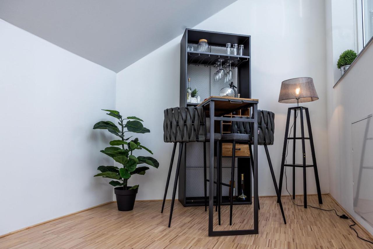 Luxus Wellness Loft - 245Qm - Designwohnen Im Zentrum Gutersloh Bagian luar foto