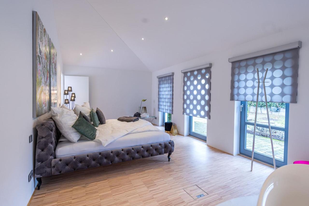 Luxus Wellness Loft - 245Qm - Designwohnen Im Zentrum Gutersloh Bagian luar foto