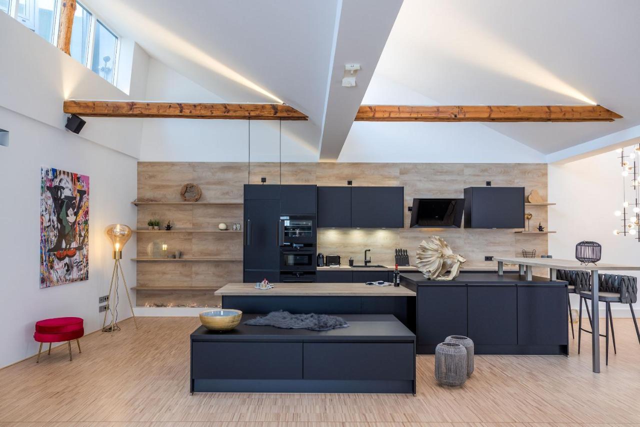 Luxus Wellness Loft - 245Qm - Designwohnen Im Zentrum Gutersloh Bagian luar foto