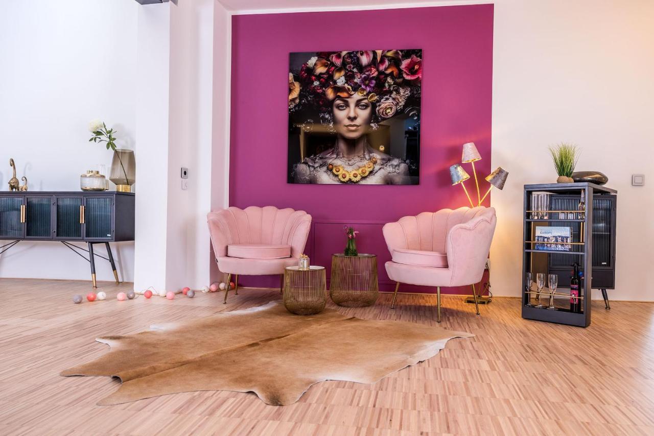 Luxus Wellness Loft - 245Qm - Designwohnen Im Zentrum Gutersloh Bagian luar foto