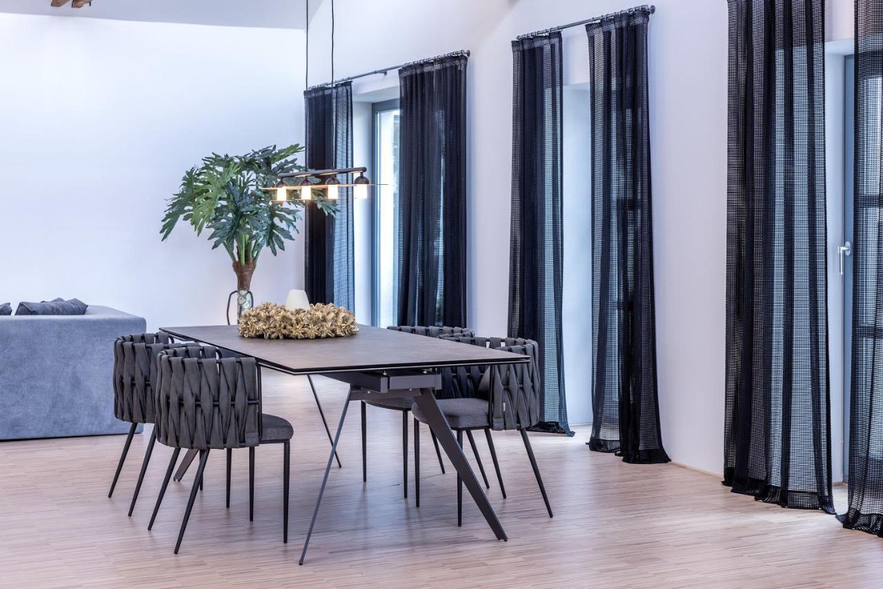 Luxus Wellness Loft - 245Qm - Designwohnen Im Zentrum Gutersloh Bagian luar foto